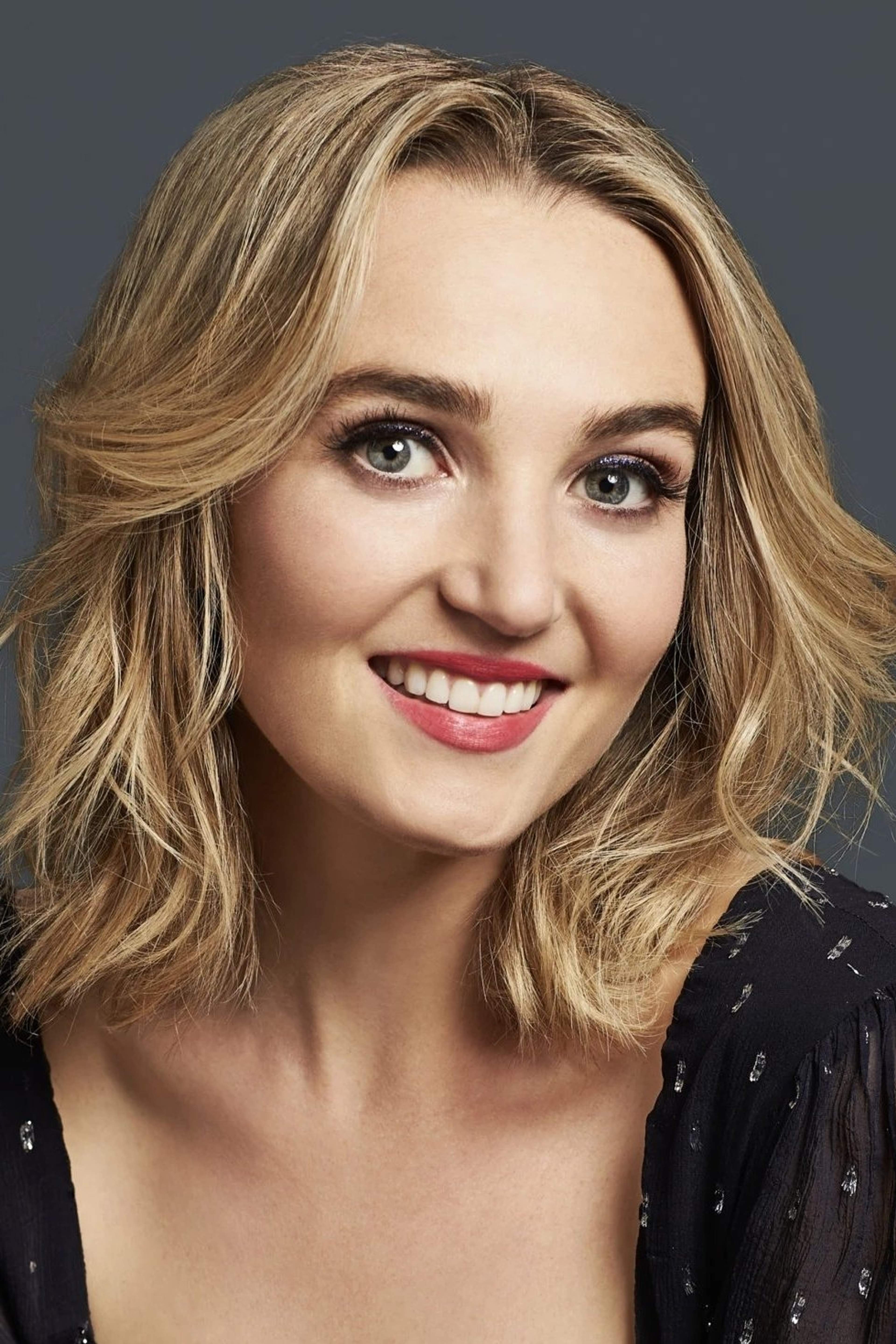 Chloe Fineman